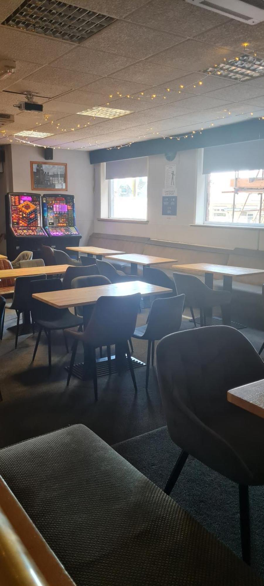 米勒姆 The Bear On The Square酒店 外观 照片