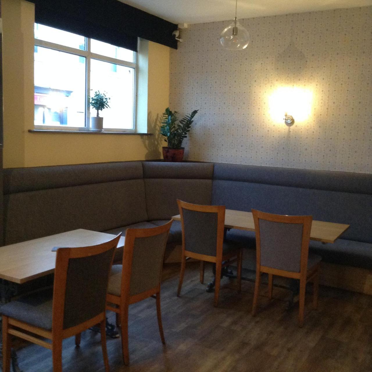 米勒姆 The Bear On The Square酒店 外观 照片