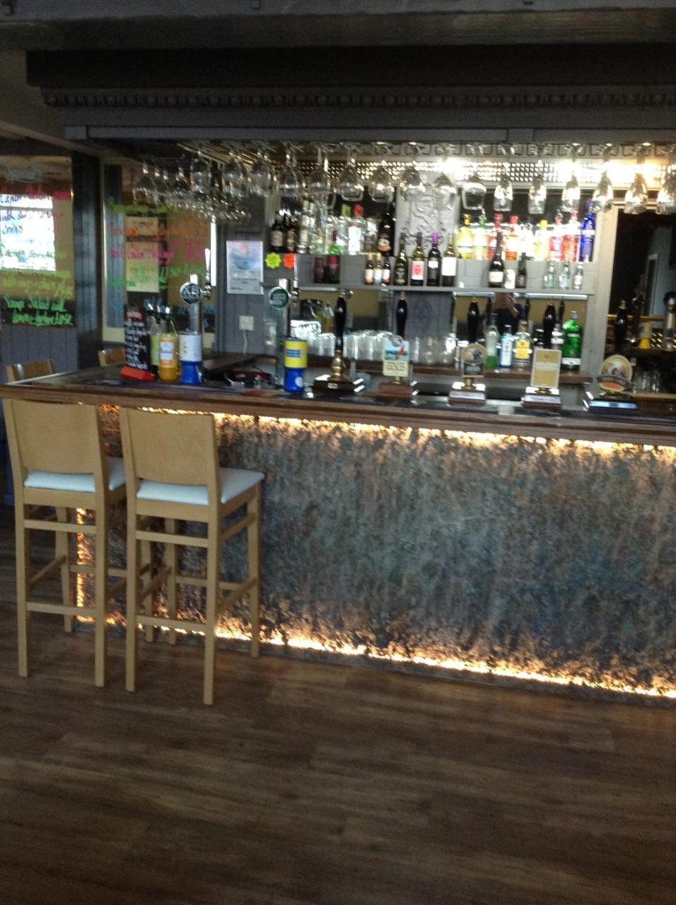 米勒姆 The Bear On The Square酒店 外观 照片